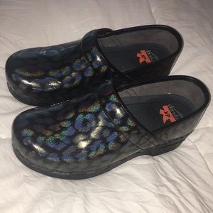 Dansko XP nursing shoes. Worn once. Size 37